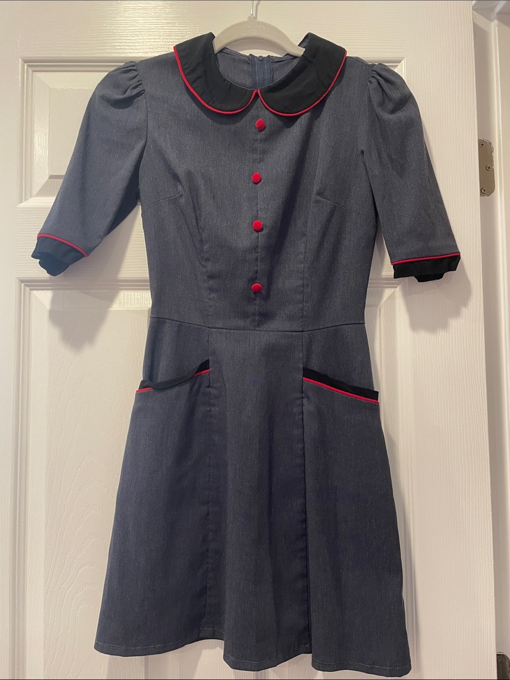Stop Staring Vintage-Inspired Navy Dress with Black Collar and Red Trim
